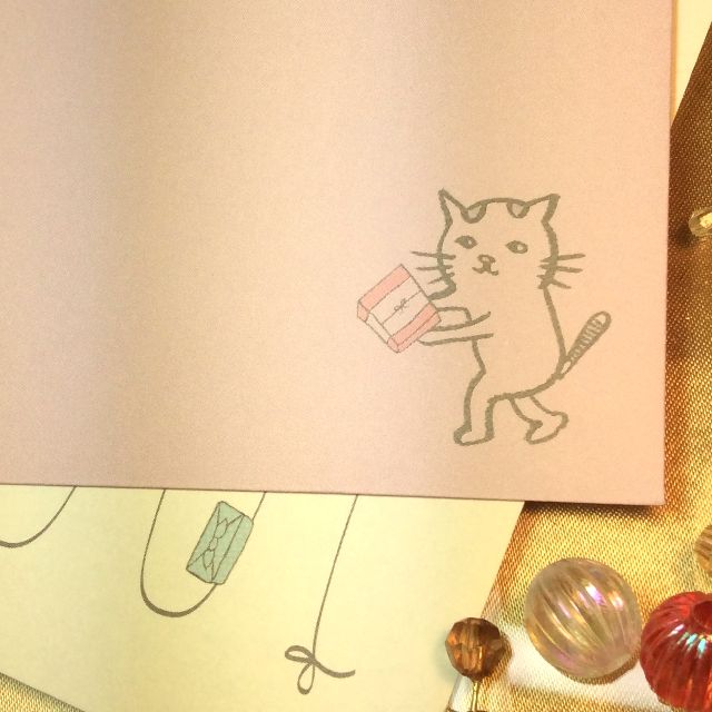 くちばしさくぞうさんレターセット「お届けいたしニャす」の封筒の柄のアップ写真