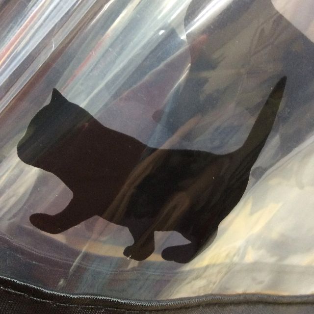 猫だらけビニール長傘のシッポ立猫部分アップ写真