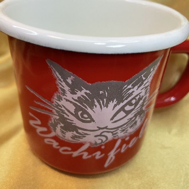 猫のダヤンのブルーラインホーローマグカップ腕組み柄の全体画像