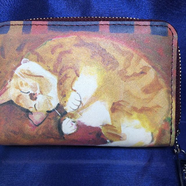 猫のマンハッタナーズのコインケース眠れるもふふもふ柄のオモテ側の全体画像