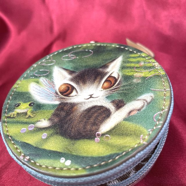 新品同様 あめ玉 がま口小銭入れ おすまし猫さん 黄色 猫柄 コイン