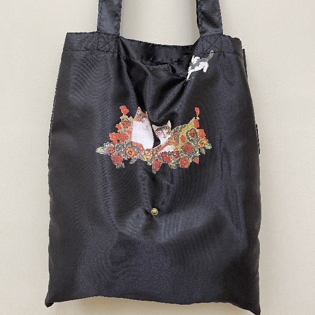 猫のマンハッタナーズ折りたたみ傘とバッグのセット「天使の祝福」柄のバッグの全体画像