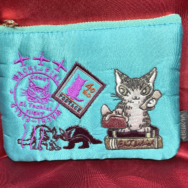 猫のダヤンの刺繍サテンポーチ旅するBABYのオモテ側の全体画像