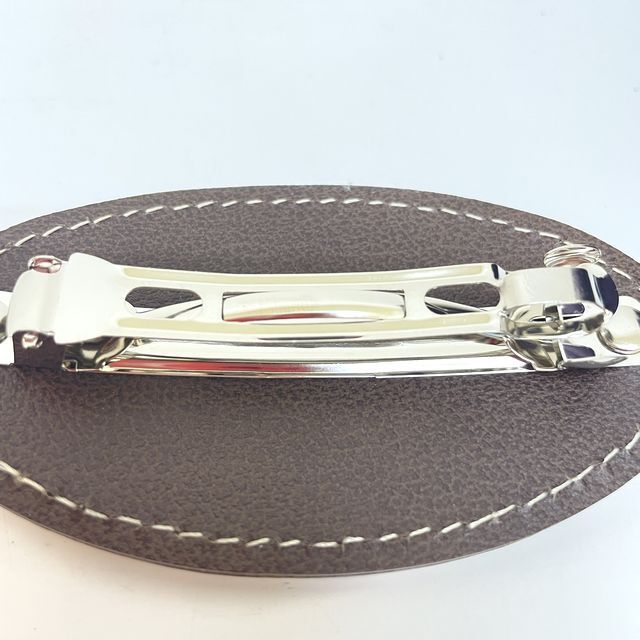 猫のダヤンのオーバルバレッタ不思議の境目柄の裏面画像