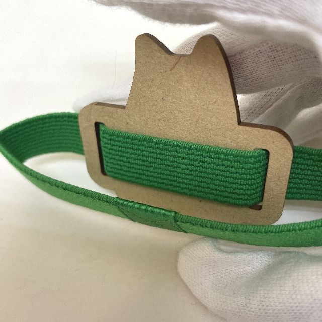 クルーシャルの御朱印帳バンド猫のだいふく柄の背面画像