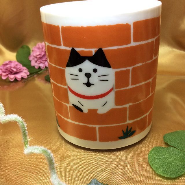 デコレ塀からこんにちはマグカップの全体の画像