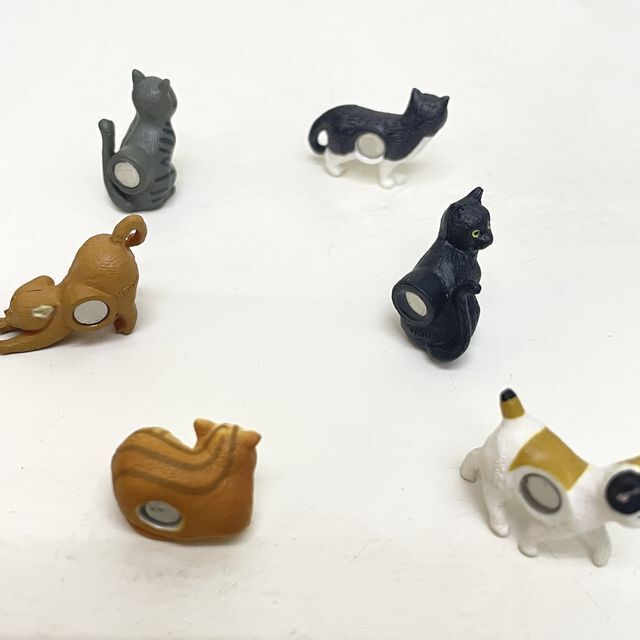 デザインフィルミドリカンパニーのミニマグネットネコ柄のマグネット画像