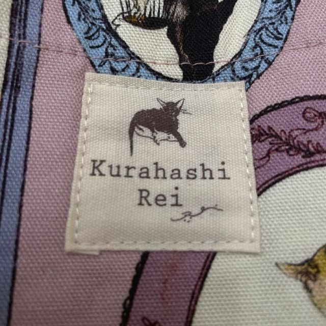 くらはしれいランチトートバッグ猫の肖像柄のタグの画像