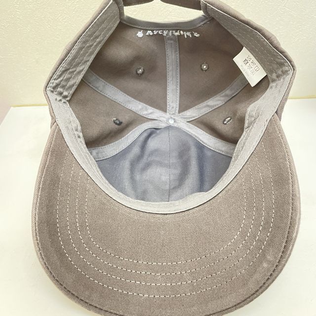 猫のダヤンのキャップうでぐみ柄の内側の画像