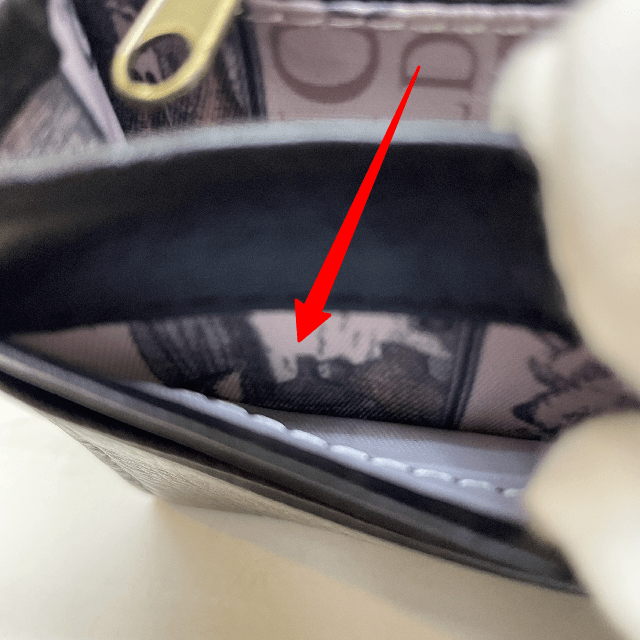 猫のダヤンの長財布アルカイック柄の裏地の画像