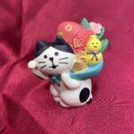 【DECOLE・concombre】置物・縁起かつぎ招き猫・白黒ハチワレ猫