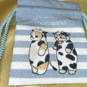 【メール便・mofusand】豆巾着・うし柄・水色