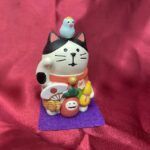 【Decole・concombre】万福招き猫・三毛猫