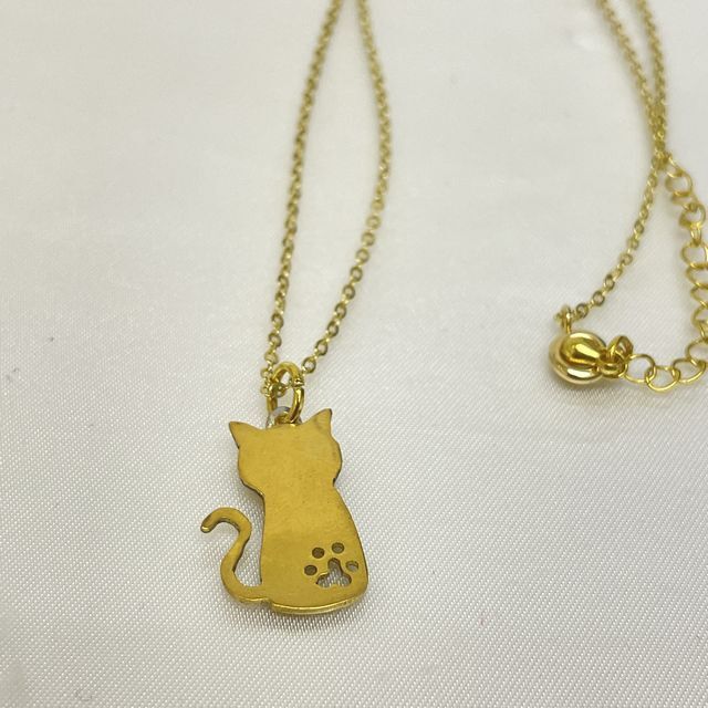 秋元彩花ハンドメイドネックレス猫肉球ハート柄の全体画像