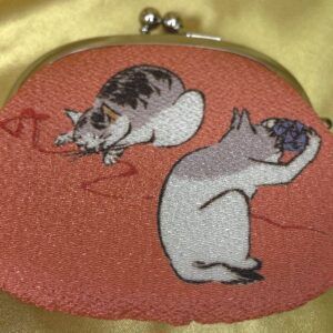 【メール便・歌川広重】がま口ポーチ・「猫」柄・ちりめん製