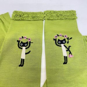 【マタノアツコ】ロングアームカバー・「MEMEとお魚バッグ」柄・グリーン色