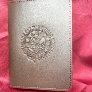 【送料無料・猫のダヤン】パス＆カードケース・「大時計」柄・本牛革