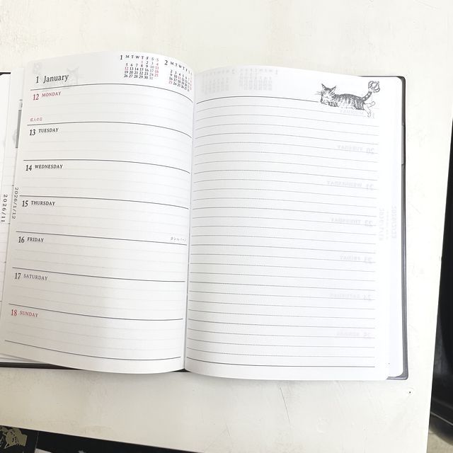 猫のダヤンの2026年スケジュール帳濃茶の内側の画像