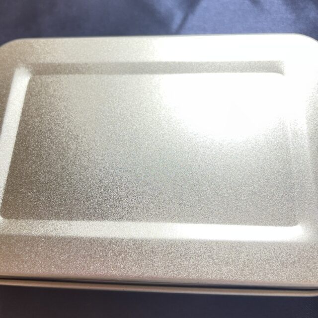 缶