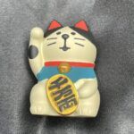【DECOLE】マグネット・招き猫机に飾れる縁起の自立型オブジェ