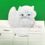 【メール便・松尾ミユキ】 付箋30枚 ・白猫「Minette」柄・ ダイカットが可愛い